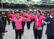 Kapolres Toba Hadiri Senam massal Dalam Rangka HUT ke-26 Kabupaten Toba.