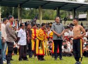 Bupati Toba Hadiri Ujian Kenaikan Tingkat Sabuk Ke PKNSI