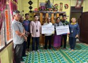 BRI Balige Bersama Asabri Cabang Medan Memberikan Santunan Ke Alm TNI Rinaldi Siagian