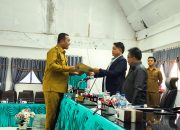 Bupati Toba Menyampaikan Nota Pengantar LKPJ Bupati Toba Tahun anggaran 2024