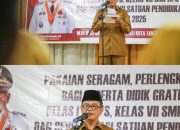 WAKIL WALIKOTA H.RAJA ARIZA MM SEBUT SERAGAM GRATIS DAN REVITALISASI SEKOLAH WUJUD PEMERATAAN SEKOLAH
