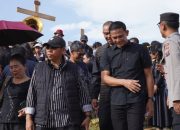 Refleksi Jumat Agung, Bupati Taput Dr,Jonius Taripar Parsaoran Hutabarat Hadiri Visualisasi Jalan Salib di Diatas Barita