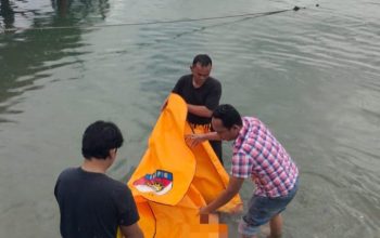Polsek Balige Lakukan Penanganan dan Evakuasi Penemuan Mayat di Tepi Pantai Danau Toba
